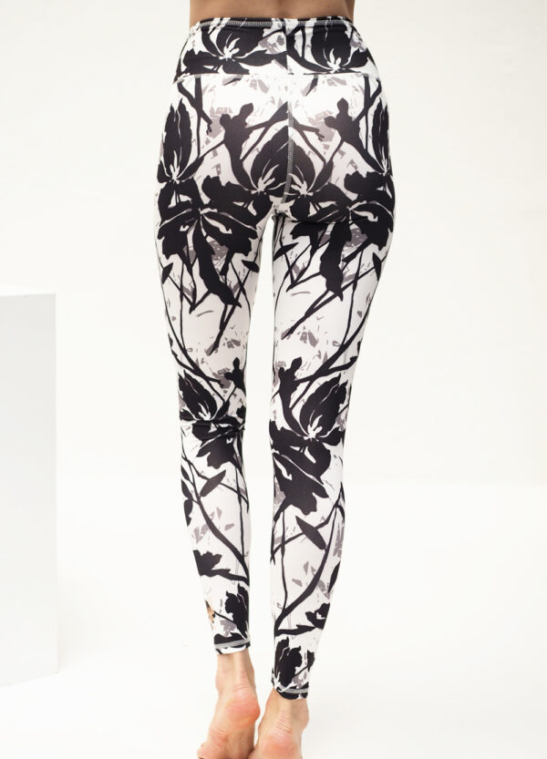 Yoga Leggings Ganga 7/8 - Flower Black White-Kismet Yogastyle