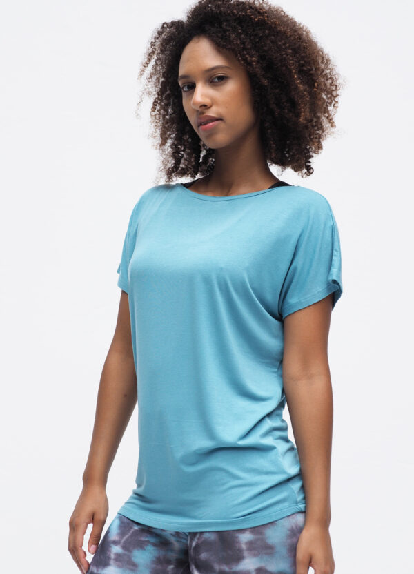 Manavi Tee turquoise_Kismet Yogastyle