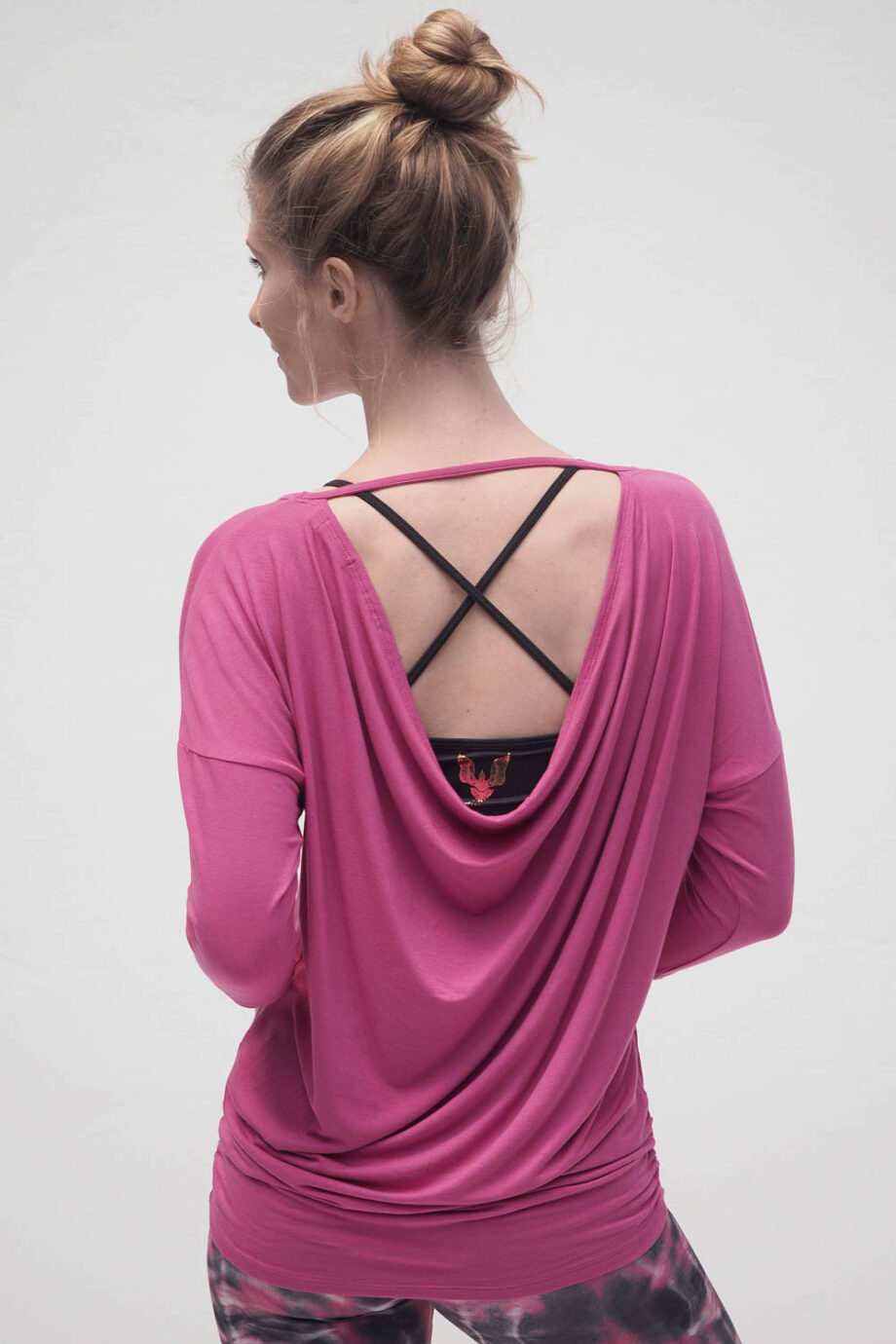 Shula Top orchid_Kismet Yogastyle