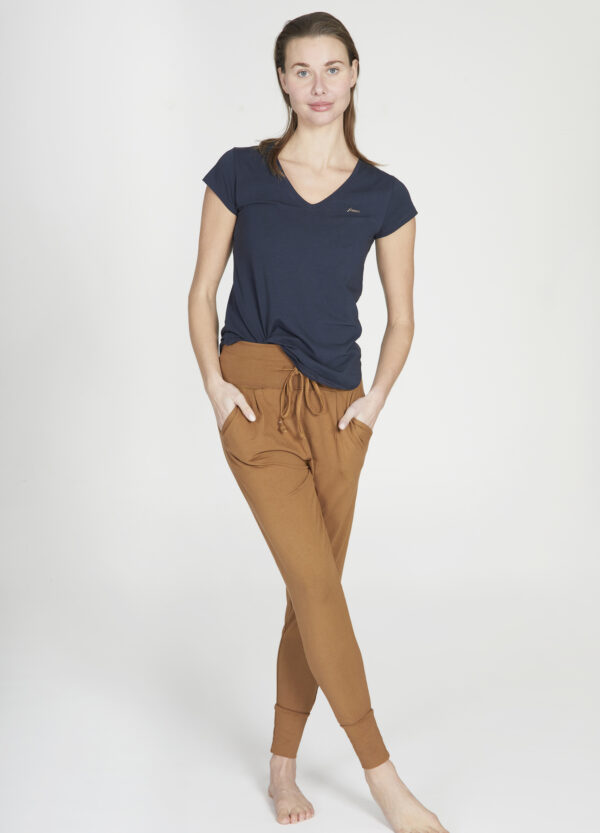 Perfect Tee Anthracite Cosy Pants Maroon