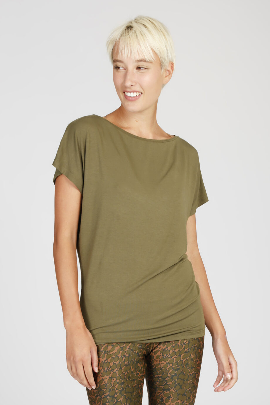 Cosy Tee olive