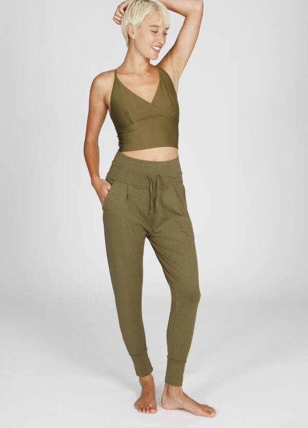 Lux Crop Top Olive