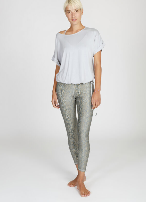 Alternative view of Cosy Tee stone